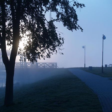 Apartament Pod Wisnia Supraśl Exterior foto